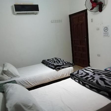 Pyramids Loft Homestay Kafrat al Jabal Luaran gambar