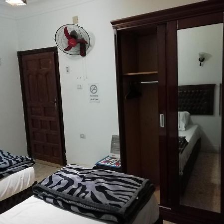 Pyramids Loft Homestay Kafrat al Jabal Luaran gambar